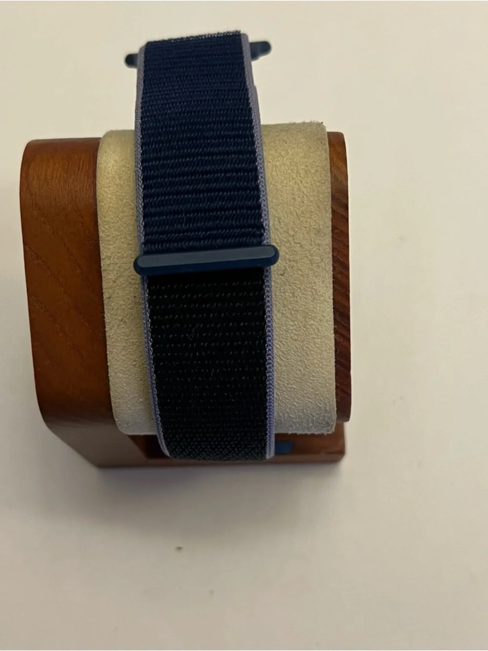 Original Apple Watch Band, Excellent Con, Series 10 9 8 SE‎ Sport loop 44mm- 49M